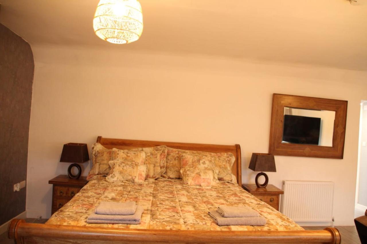 House 1905 - Self Catering Serviced Apartment Tidworth Ngoại thất bức ảnh