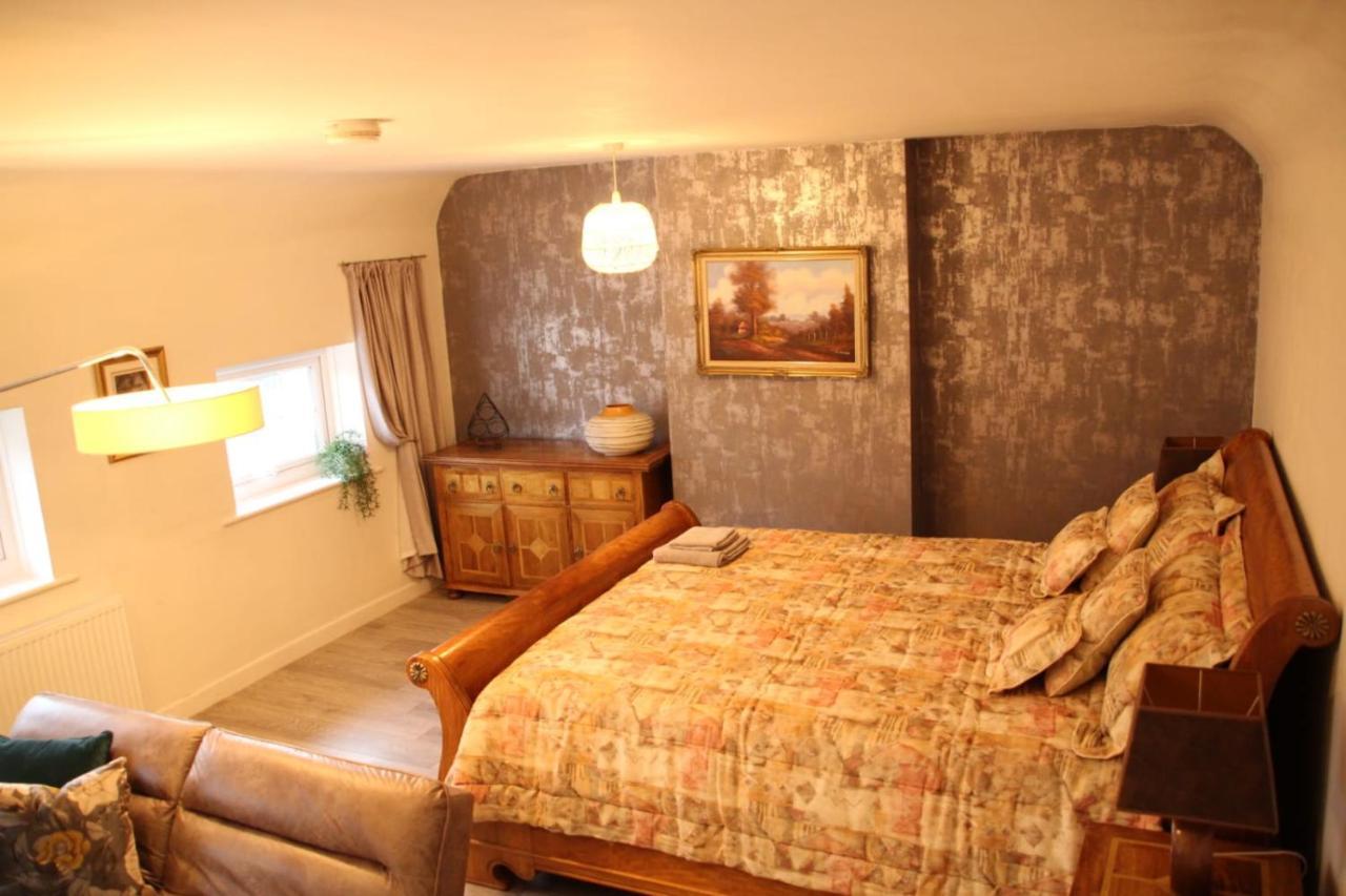 House 1905 - Self Catering Serviced Apartment Tidworth Ngoại thất bức ảnh